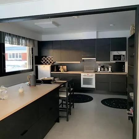 Venetsia Tilava * Lapua