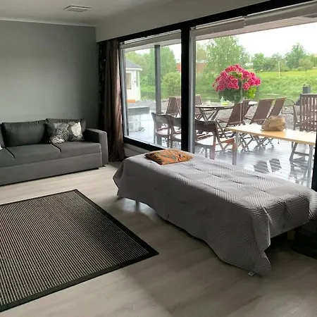 Βίλα Venetsia Tilava